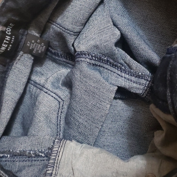 Kenneth Cole jeans womens size 27 US 4 dark blue distressed ankle slit … - Picture 11 of 16